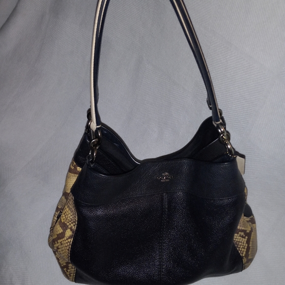 AUTHENTIC COACH Snakeskin Embossed Lexy Hobo Leather Shoulder Bag - Picture 5 of 10